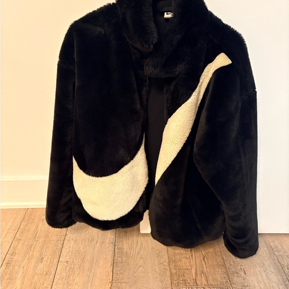 Nike Jackets & Blazers - Nike Black and Cream Teddy Jacket